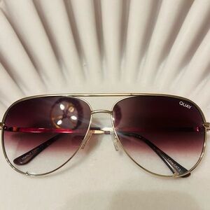 Quay Australia Gold Frame Gradient Plum Aviator Sunglasses